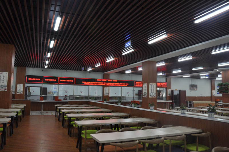 食堂环境